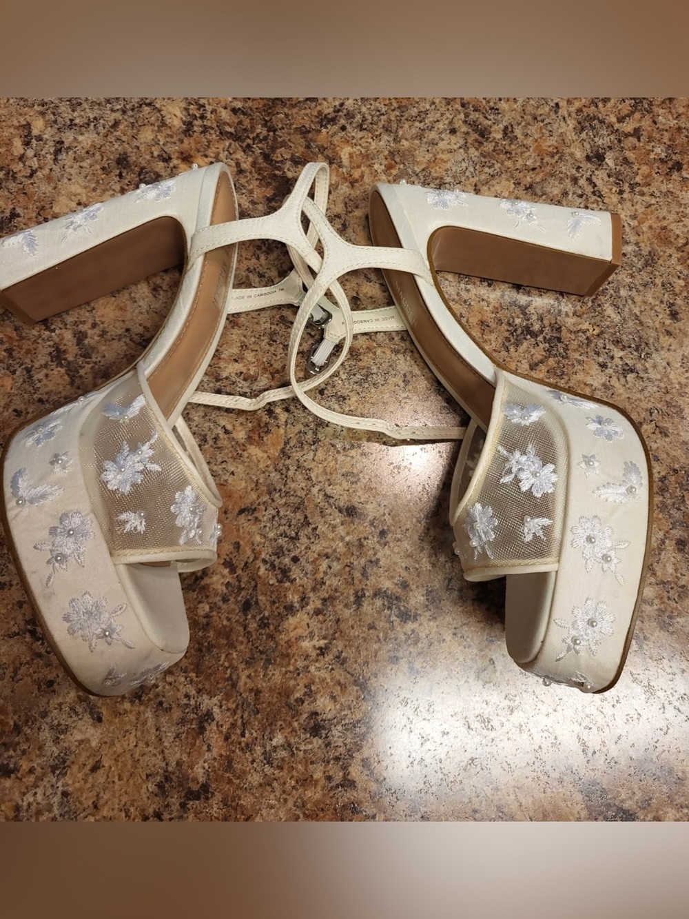 Steve Madden Liandra Embellished Platform Sandals - Picture 5 of 7